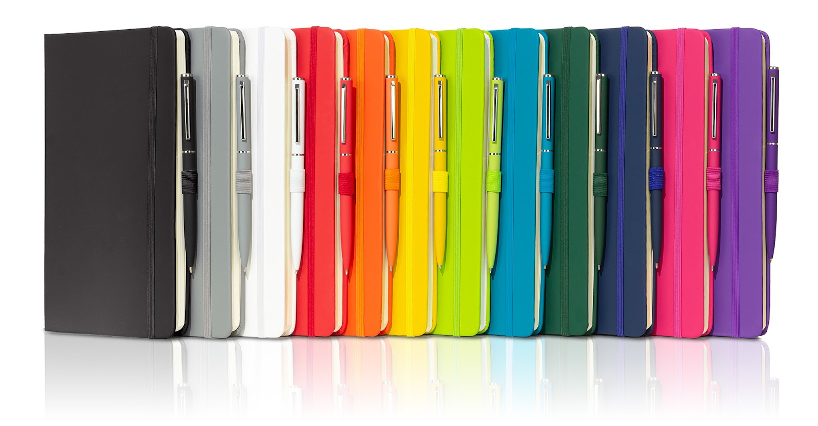 Originals Watson A5 – group with pens
